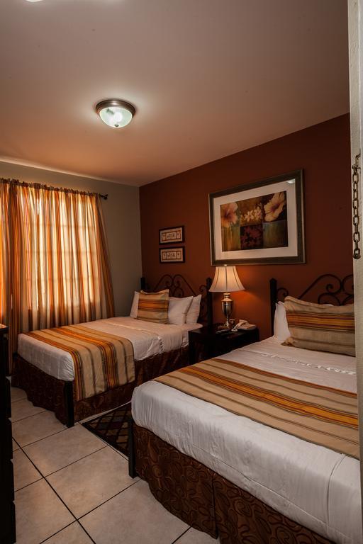 Inn At 87 Port of Spain Екстериор снимка